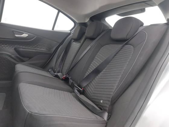 /en/city-belo-horizonte/cate-car-used-car/fiat-fastback-2025-10-turbo-200-hybrid-audace-cvt-48534670396163072/-17