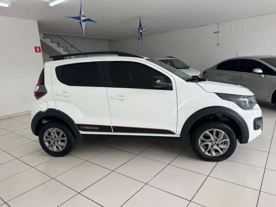 FIAT-MOBI-1.0 EVO FLEX TREKKING MANUAL FIAT-MOBI-2025