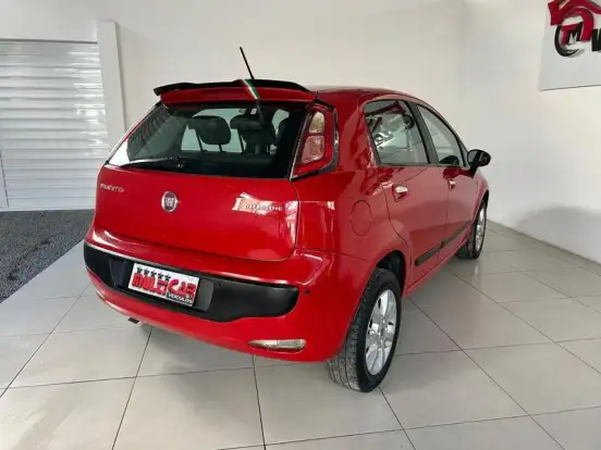 FIAT-PUNTO-2013