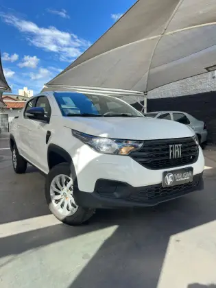 FIAT STRADA 1.3 FIREFLY FLEX FREEDOM CD MANUAL FIAT STRADA 1.3 FIREFLY FLEX FREEDOM CD MANUAL
