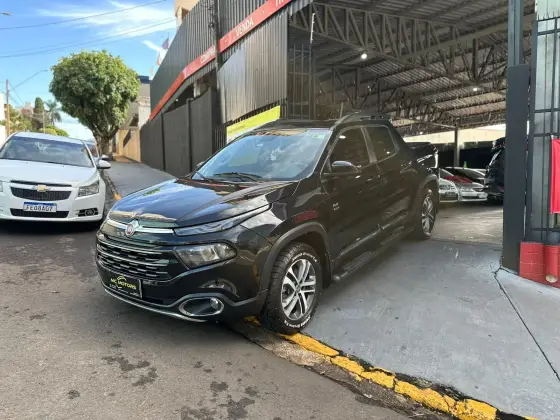 FIAT TORO 2.0 16V TURBO DIESEL FREEDOM 4WD MANUAL FIAT TORO 2.0 16V TURBO DIESEL FREEDOM 4WD MANUAL
