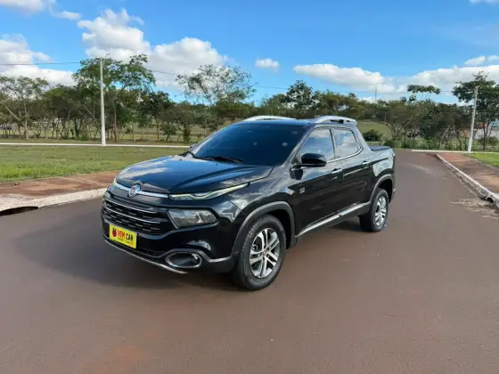 FIAT TORO 2.0 16V TURBO DIESEL VOLCANO 4WD AT9