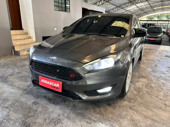 FORD FOCUS 2.0 SE PLUS 16V FLEX 4P POWERSHIFT