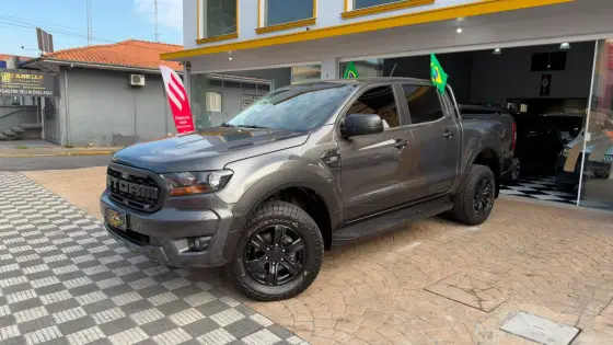 FORD RANGER 3.2 STORM 4X4 CD 20V DIESEL 4P AUTOMÁTICO FORD RANGER 3.2 STORM 4X4 CD 20V DIESEL 4P AUTOMÁTICO
