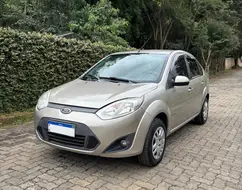 FORD FIESTA 1.6 MPI CLASS SEDAN 8V FLEX 4P MANUAL FORD FIESTA 1.6 MPI CLASS SEDAN 8V FLEX 4P MANUAL