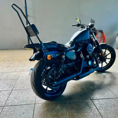 HARLEY-DAVIDSON-SPORTSTER IRON 883-2019