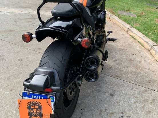 HARLEY-DAVIDSON-SOFTAIL FAT BOB 107 HARLEY-DAVIDSON-SOFTAIL FAT BOB 107-2019