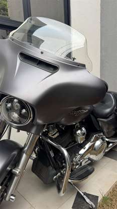 HARLEY-DAVIDSON-STREET GLIDE-2017
