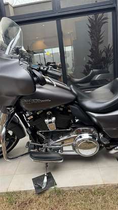 HARLEY-DAVIDSON-STREET GLIDE-2017