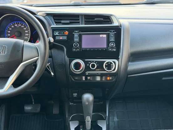 HONDA-FIT-2020
