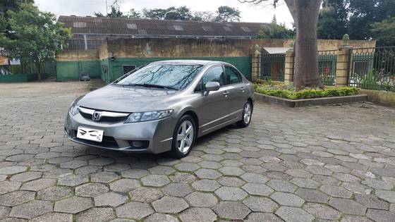 HONDA CIVIC 1.8 LXS 16V FLEX 4P AUTOMÁTICO