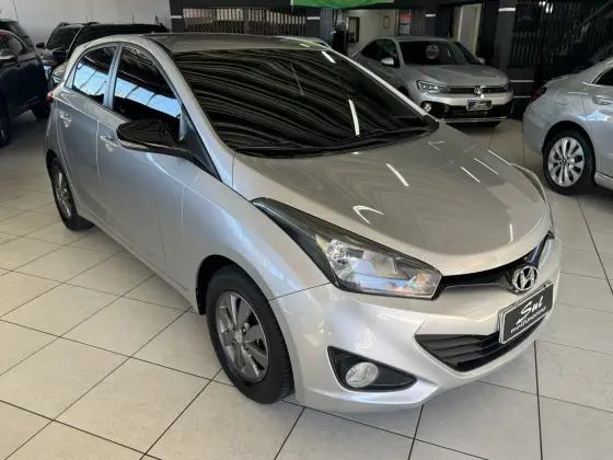 HYUNDAI HB20 1.0 COMFORT PLUS 12V FLEX 4P MANUAL