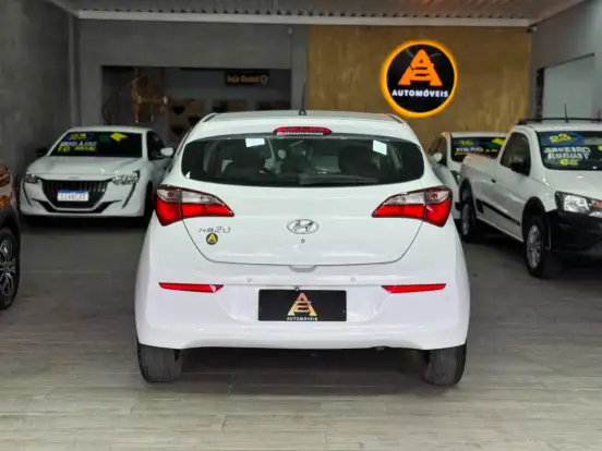 HYUNDAI-HB20-2018