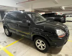 HYUNDAI TUCSON 2.0 MPFI GLS 16V 143CV 2WD GASOLINA 4P AUTOMÁTICO HYUNDAI TUCSON 2.0 MPFI GLS 16V 143CV 2WD GASOLINA 4P AUTOMÁTICO