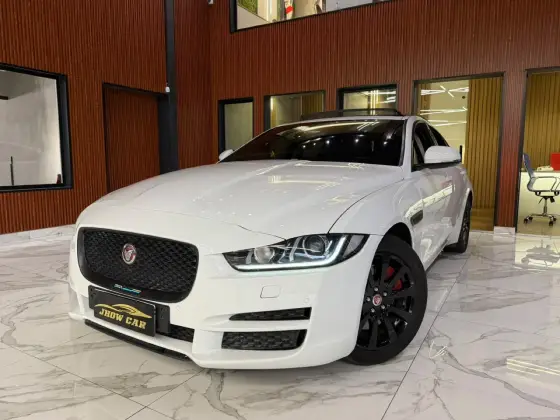 JAGUAR XE 2.0 16V SI4 TURBO GASOLINA PURE 4P AUTOMÁTICO JAGUAR XE 2.0 16V SI4 TURBO GASOLINA PURE 4P AUTOMÁTICO