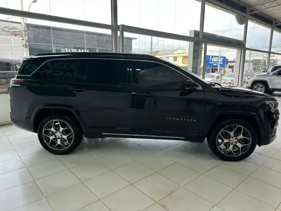 JEEP-COMMANDER-2023