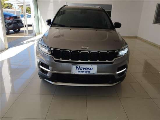 JEEP-COMMANDER-2025