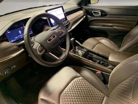 JEEP-COMMANDER-2022
