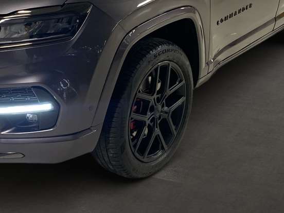 JEEP-COMMANDER-2.0 HURRICANE 4 TURBO GASOLINA BLACKHAWK AT9 JEEP-COMMANDER-2025