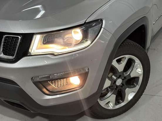 JEEP-COMPASS-2.0 16V DIESEL LIMITED 4X4 AUTOMÁTICO JEEP-COMPASS-2019