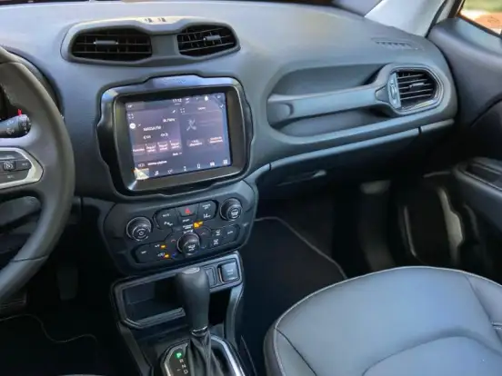 JEEP-RENEGADE-1.3 T270 TURBO FLEX LONGITUDE AT6 JEEP-RENEGADE-2025