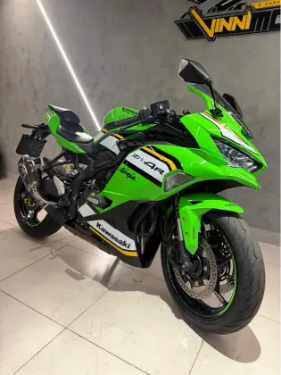 KAWASAKI NINJA ZX-4R 