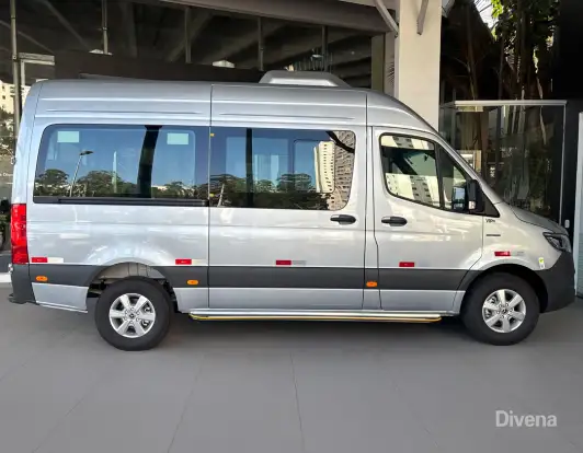 MERCEDES-BENZ-E-SPRINTER-2025