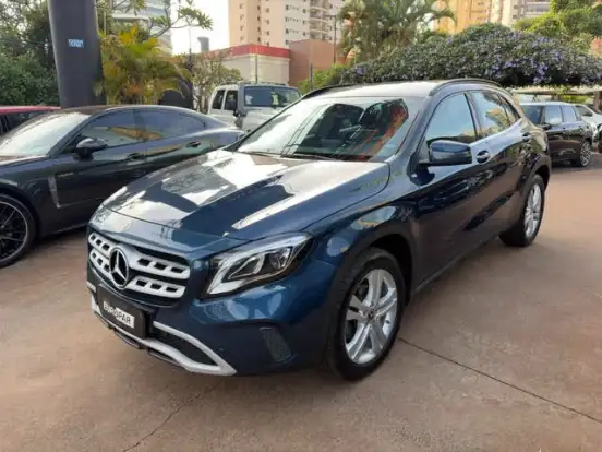 MERCEDES-BENZ-GLA 200-1.6 CGI FLEX STYLE 7G-DCT MERCEDES-BENZ-GLA 200-2019