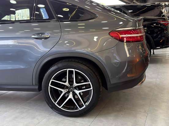 MERCEDES-BENZ-GLE 43 AMG-2016