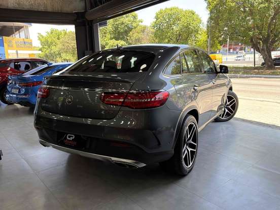 MERCEDES-BENZ-GLE 43 AMG-2016