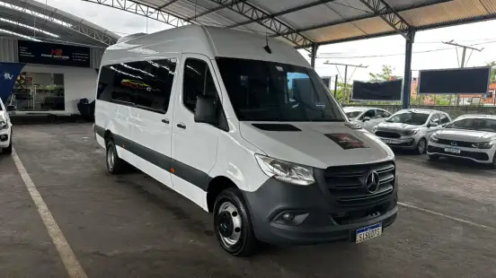 MERCEDES-BENZ-SPRINTER-2023