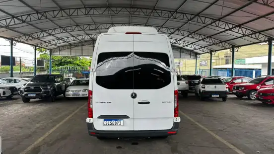 MERCEDES-BENZ-SPRINTER-2023