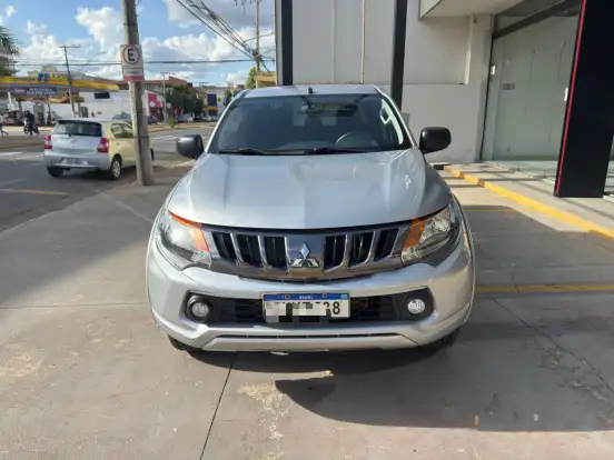 MITSUBISHI-L200 TRITON-2023