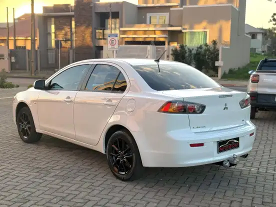 MITSUBISHI-LANCER-2015