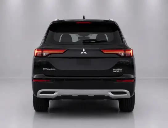 MITSUBISHI-OUTLANDER-2026