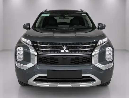 MITSUBISHI-OUTLANDER-2025