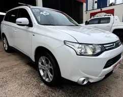 MITSUBISHI OUTLANDER 3.0 GT 4X4 V6 24V GASOLINA 4P AUTOMÁTICO MITSUBISHI OUTLANDER 3.0 GT 4X4 V6 24V GASOLINA 4P AUTOMÁTICO