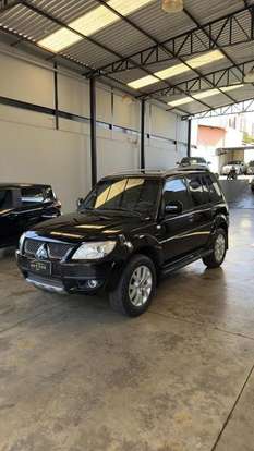 MITSUBISHI-PAJERO TR4-2010