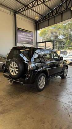 MITSUBISHI-PAJERO TR4-2010