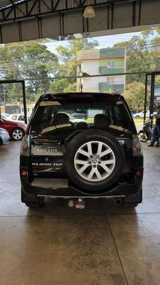MITSUBISHI-PAJERO TR4-2010