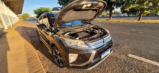 MITSUBISHI-ECLIPSE CROSS-2021
