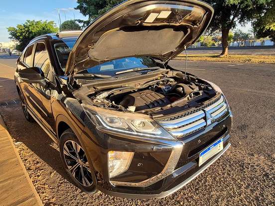 MITSUBISHI-ECLIPSE CROSS-1.5 MIVEC TURBO GASOLINA HPE-S S-AWC CVT MITSUBISHI-ECLIPSE CROSS-2021