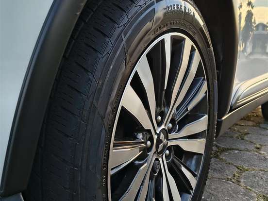 MITSUBISHI-OUTLANDER-3.0 MIVEC V6 GASOLINA HPE-S AWD AUTOMÁTICO MITSUBISHI-OUTLANDER-2020