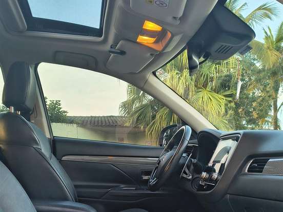 MITSUBISHI-OUTLANDER-3.0 MIVEC V6 GASOLINA HPE-S AWD AUTOMÁTICO MITSUBISHI-OUTLANDER-2020