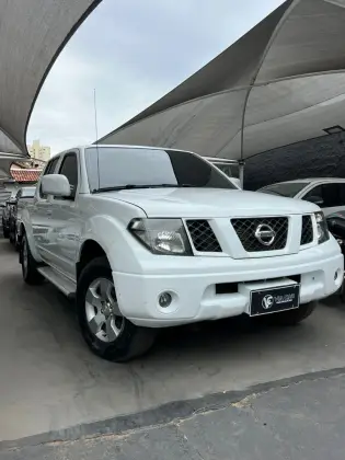 NISSAN FRONTIER 2.5 XE 4X4 CD TURBO ELETRONIC DIESEL 4P MANUAL NISSAN FRONTIER 2.5 XE 4X4 CD TURBO ELETRONIC DIESEL 4P MANUAL