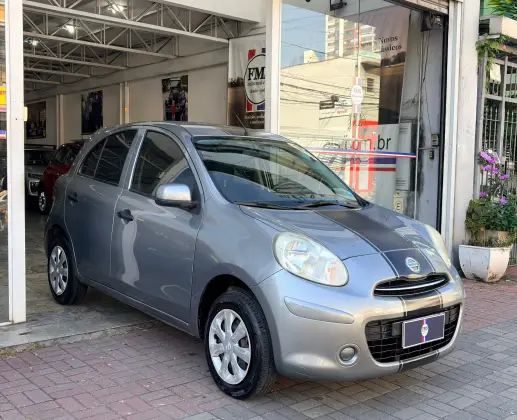NISSAN MARCH 1.0 16V FLEX 4P MANUAL NISSAN MARCH 1.0 16V FLEX 4P MANUAL