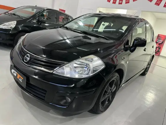 NISSAN TIIDA 1.8 SL 16V FLEX 4P AUTOMÁTICO NISSAN TIIDA 1.8 SL 16V FLEX 4P AUTOMÁTICO