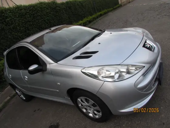 PEUGEOT 207 1.4 XR 8V FLEX 4P MANUAL