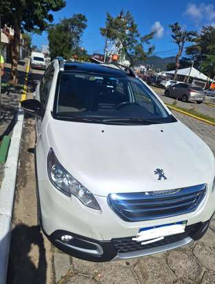 PEUGEOT-2008-2019