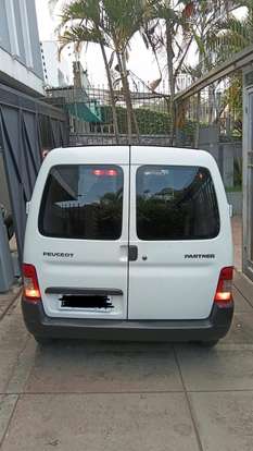 PEUGEOT-PARTNER-2019